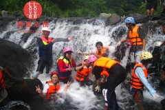 戀愛心悅男女婚友配對溯溪活動04