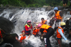 未婚男女聯誼配對溯溪活動05-2